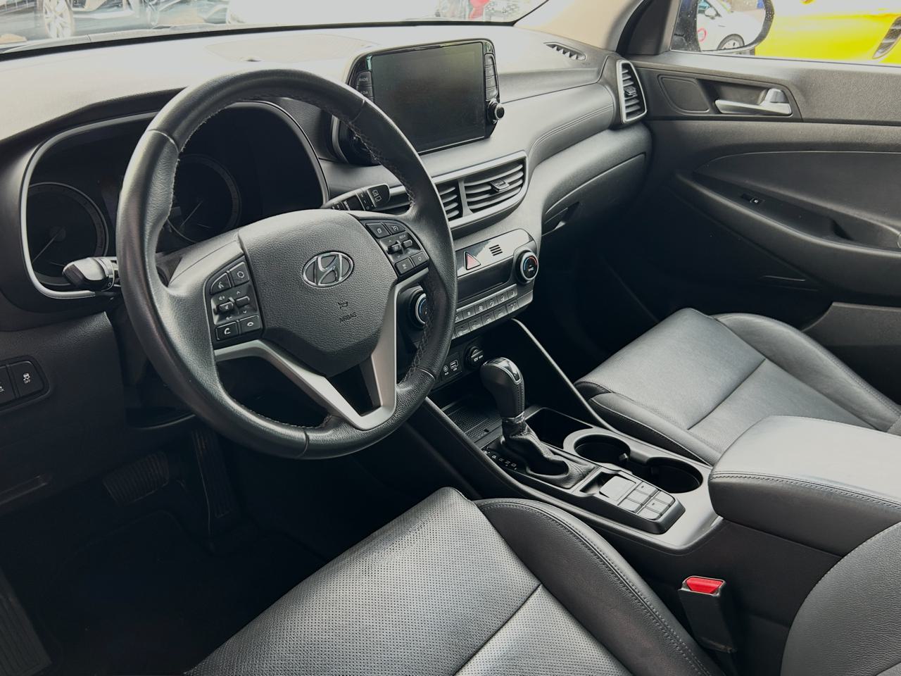 Hyundai Tucson 1.6 TGDi Amplia 4WD