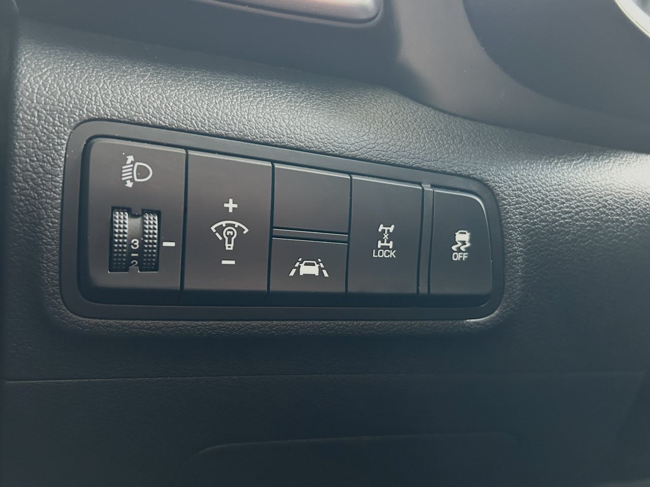 Hyundai Tucson 1.6 TGDi Amplia 4WD