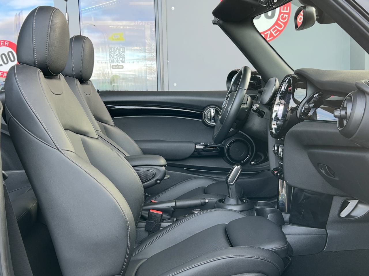 Mini Cooper Cabriolet