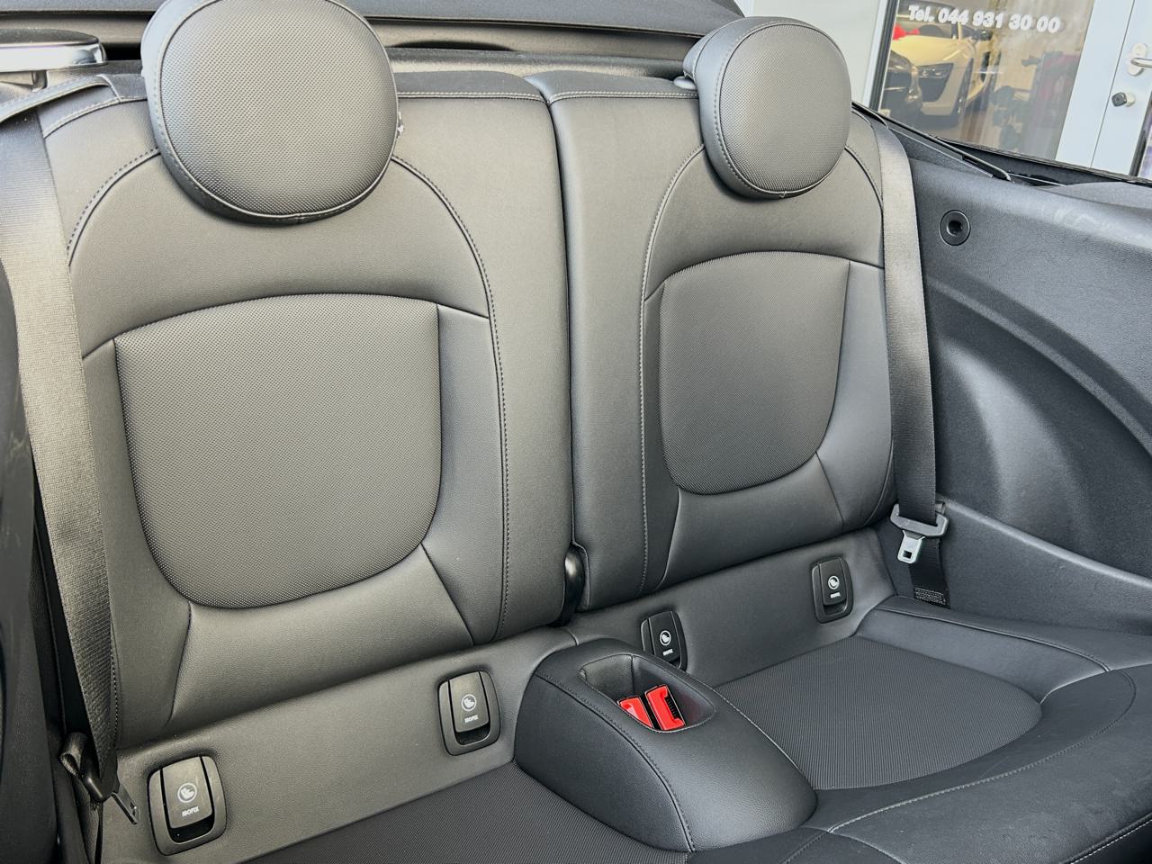 Mini Cooper Cabriolet