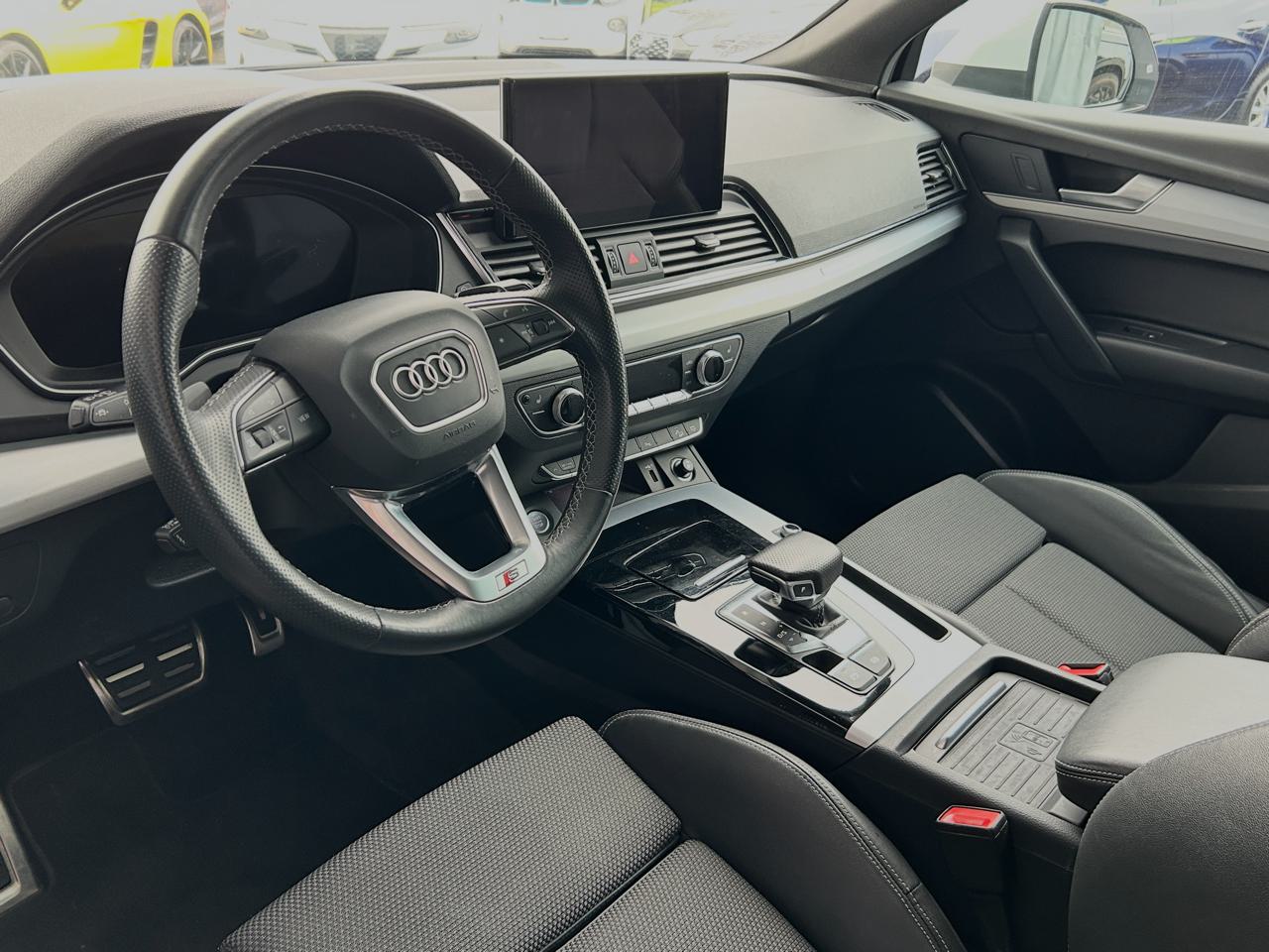 Audi Q5 40 TDi S line quattro