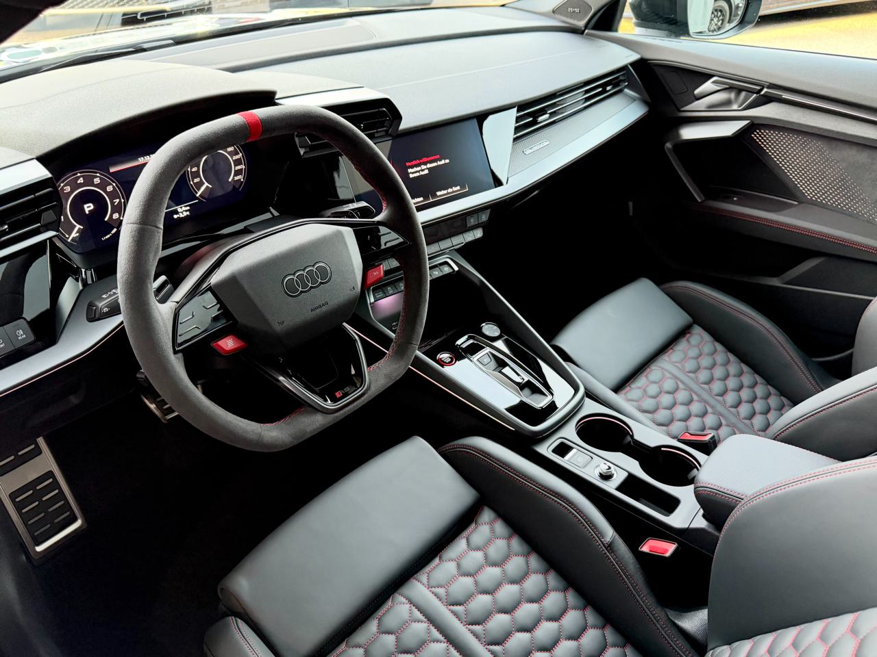 Audi RS3 Sportback 2.5 TSi quattro