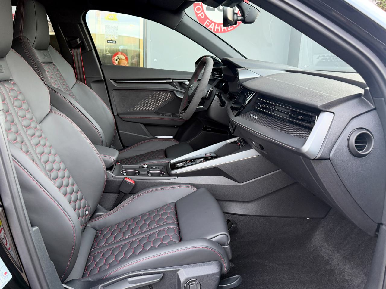 Audi RS3 Sportback 2.5 TSi quattro