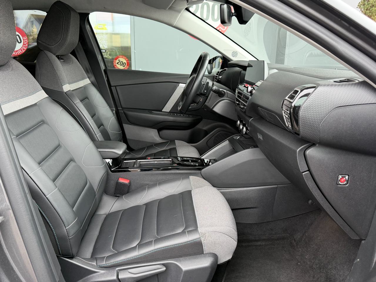 Citroen C4 1.2 Pure Tech Shine