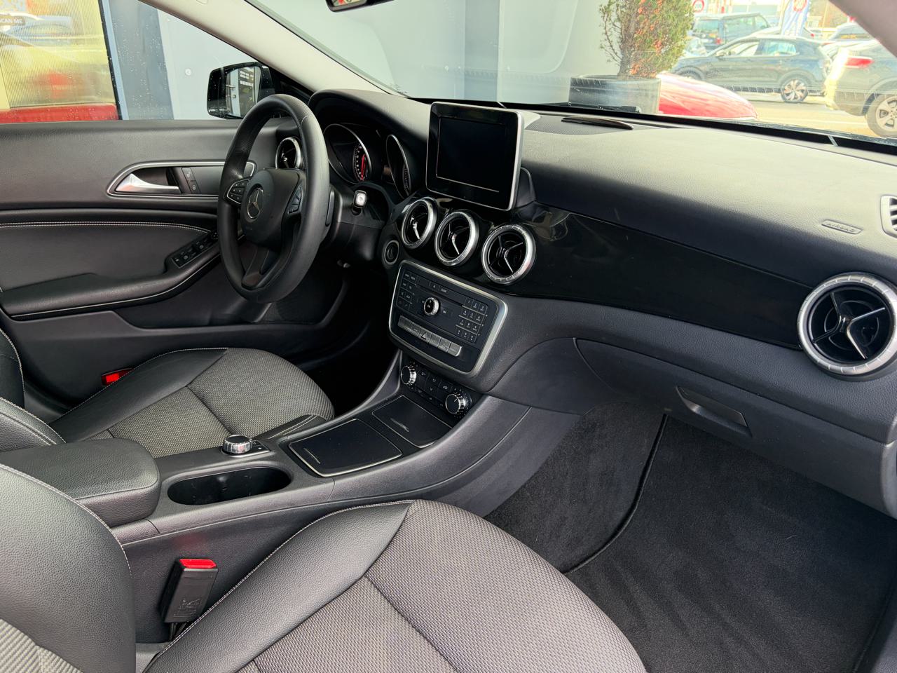 Mercedes CLA Shooting Brake 200 CDI