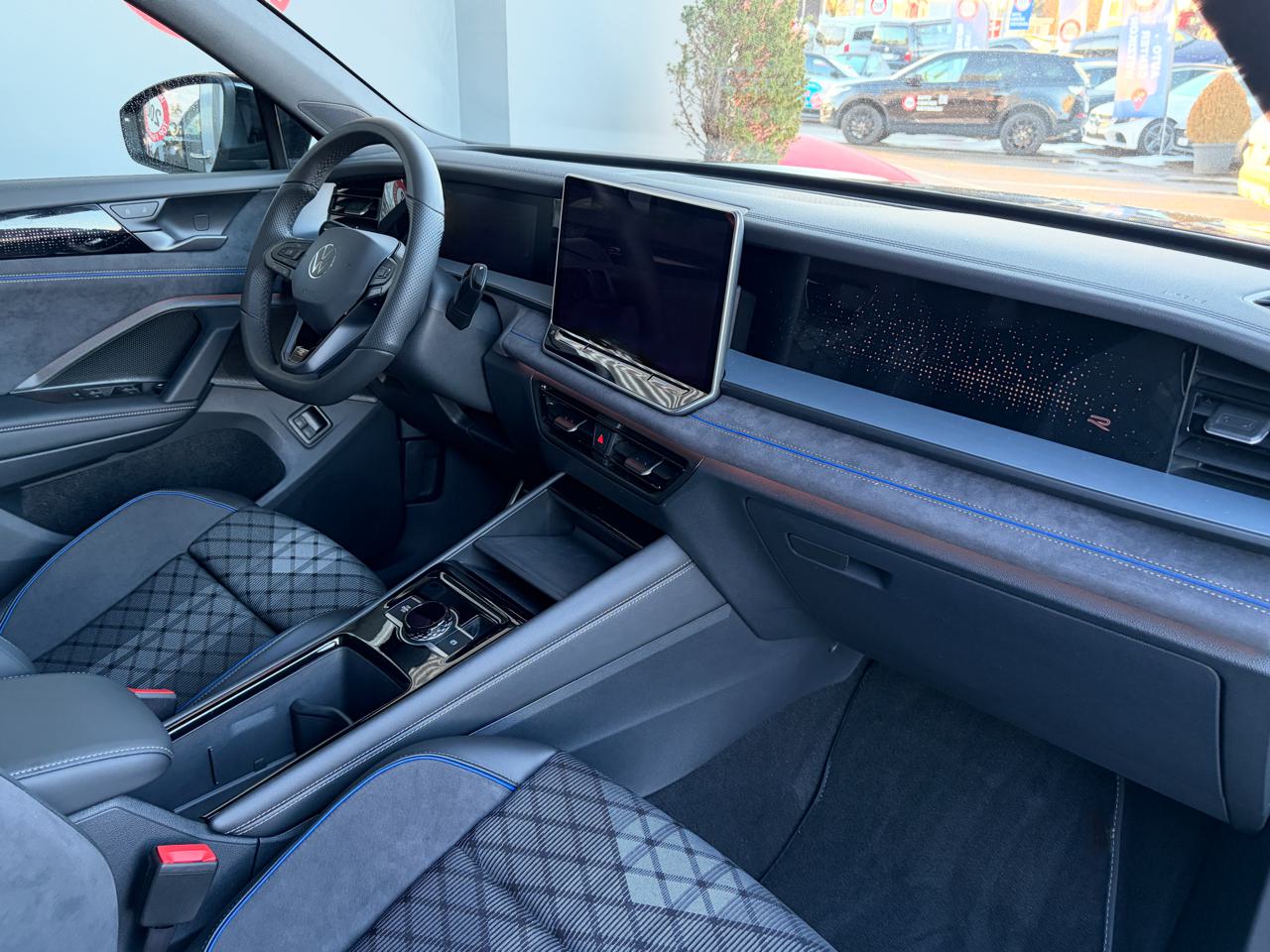 VW Tayron 1.5 TSi PHEV R-Line *Black Style*