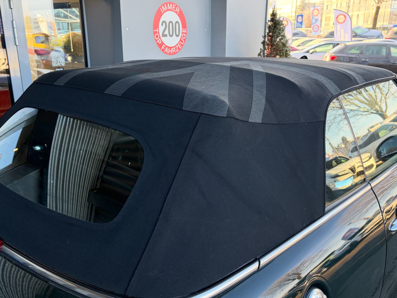 Mini Cooper John Cooper Works Cabriolet