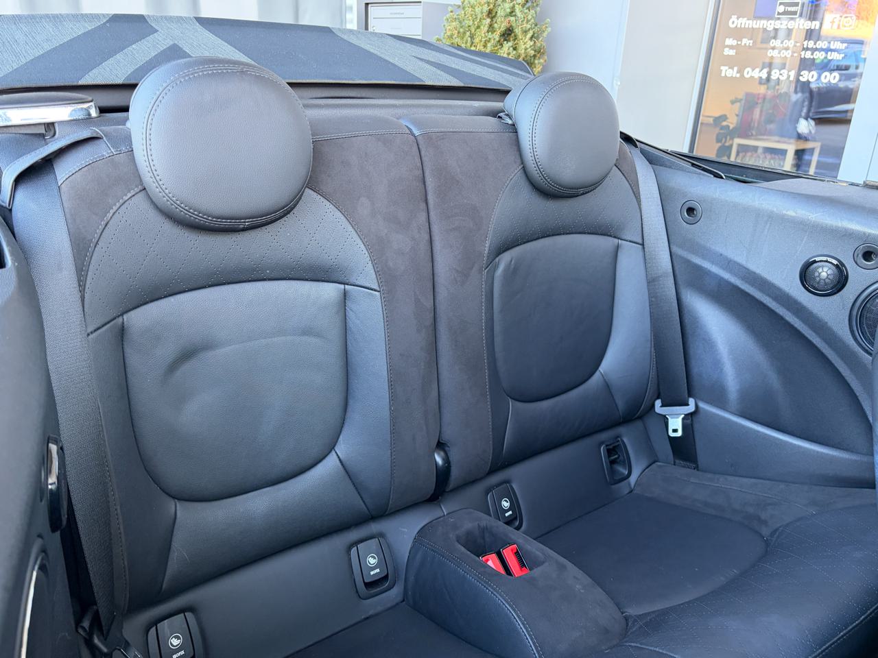 Mini Cooper John Cooper Works Cabriolet