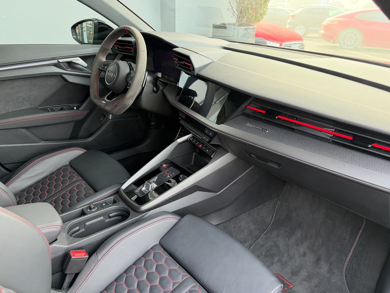 Audi RS3 Sportback 2.5 TSi quattro