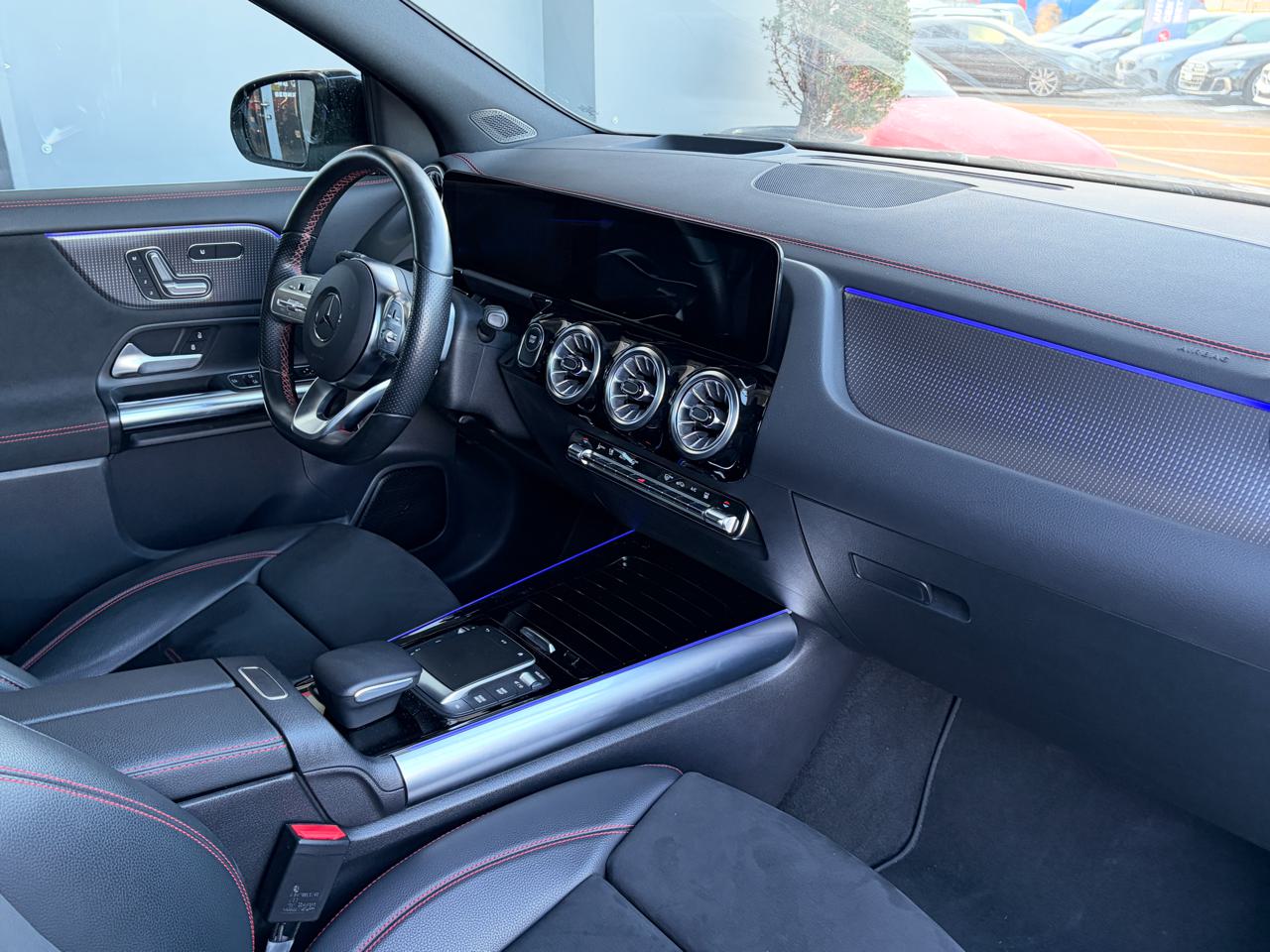 Mercedes EQA 300 AMG Line 4Matic