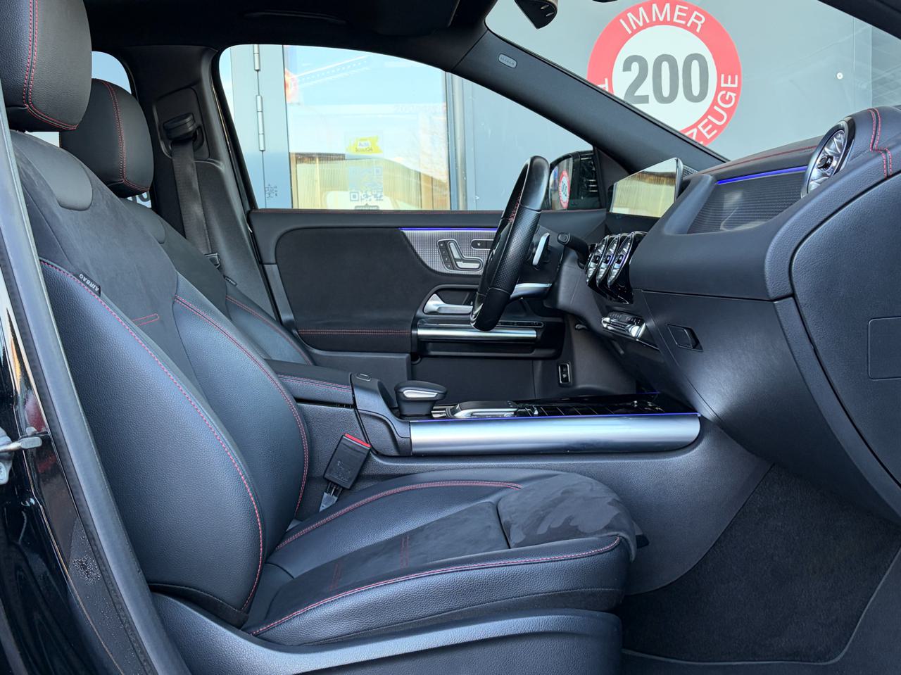 Mercedes EQA 300 AMG Line 4Matic