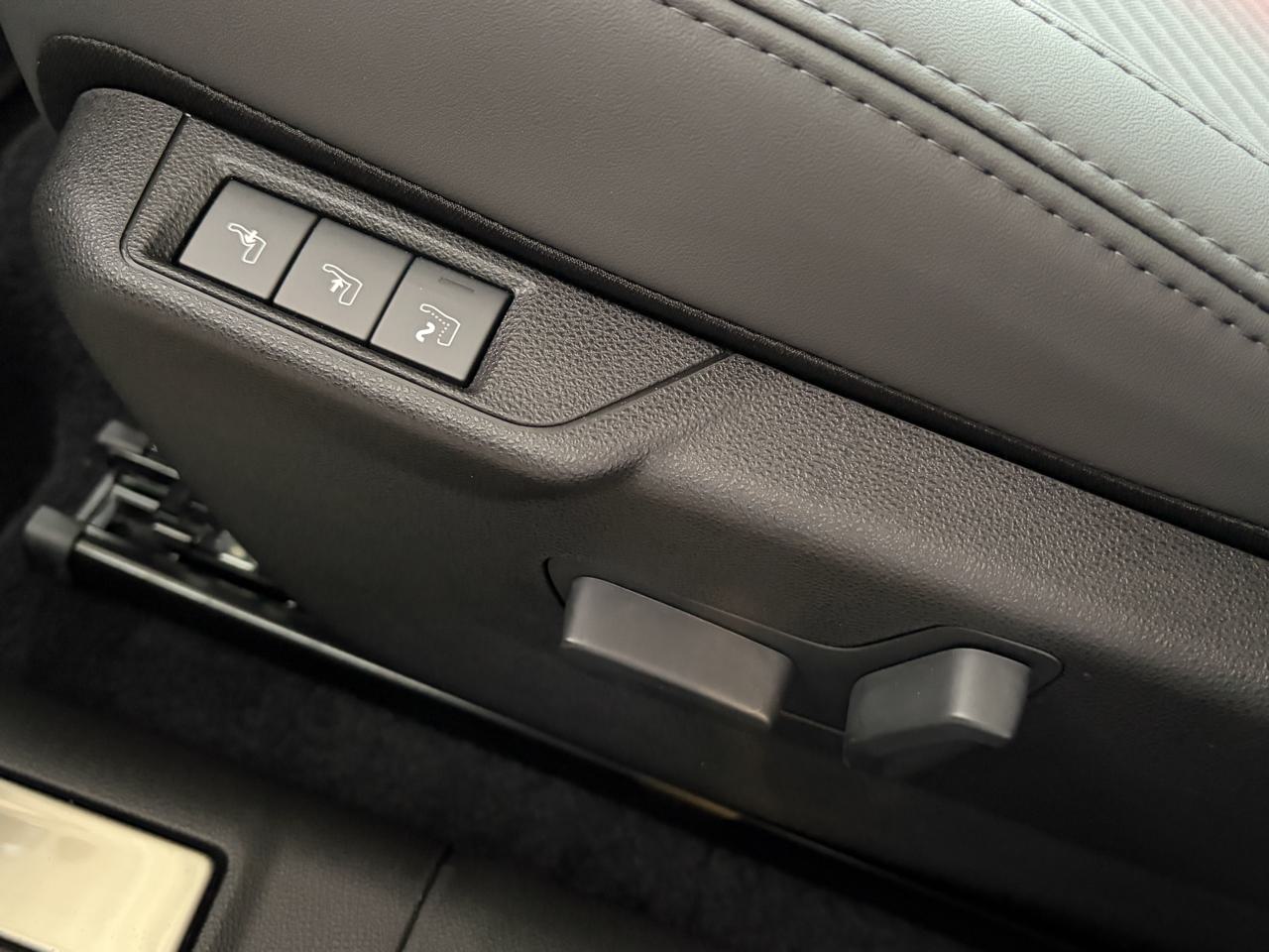 Alfa Romeo Junior 1.2 48V Hybrid Q4 Pack Tech Sky