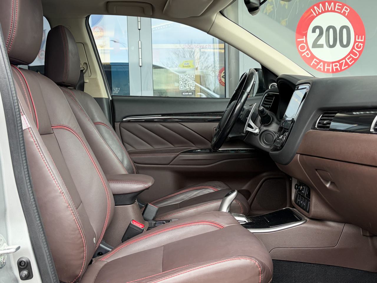 Mitsubishi Outlander 2.0 PHEV Diamond 4WD