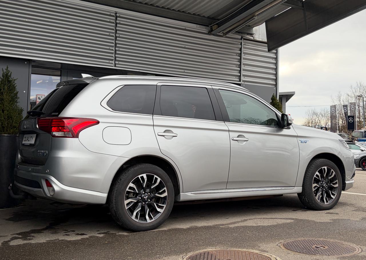 Mitsubishi Outlander 2.0 PHEV Diamond 4WD