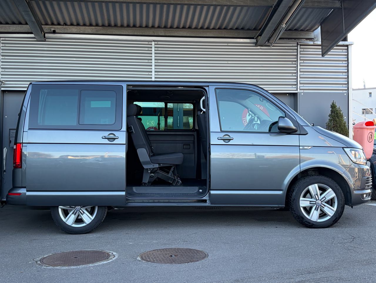 VW T6 Caravelle 2.0 TDi Comfortline