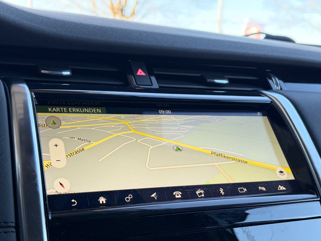 Land-Rover Discovery Sport P200 2.0 Si4 MHEV S