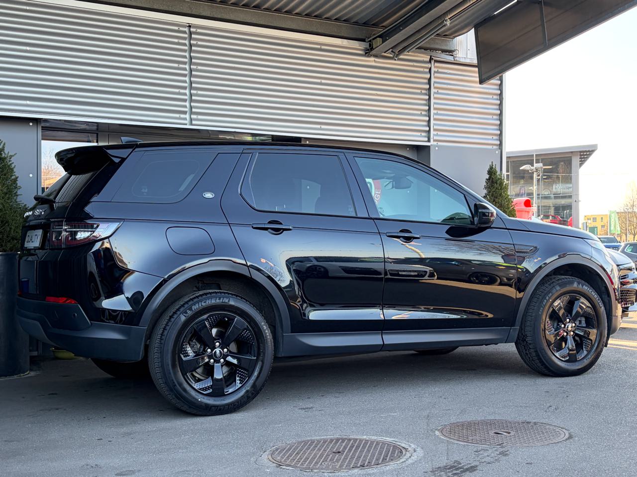 Land-Rover Discovery Sport P200 2.0 Si4 MHEV S