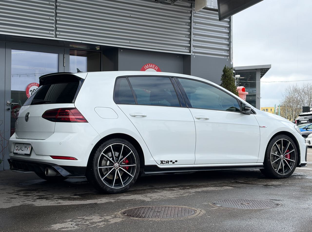 VW Golf VII 2.0 TSi GTI TCR