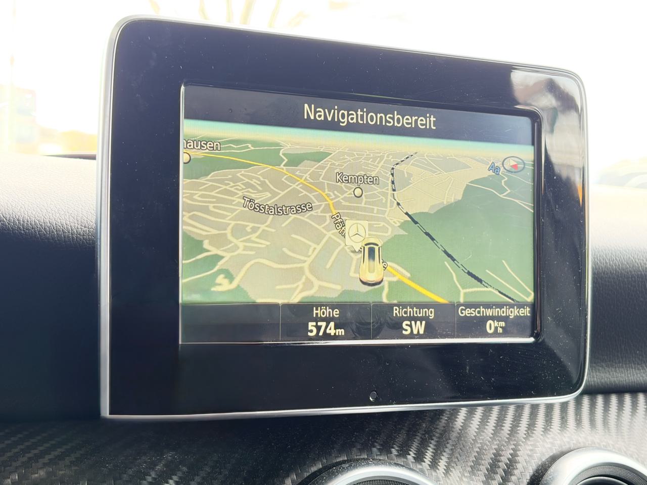 Mercedes A 200 AMG Line