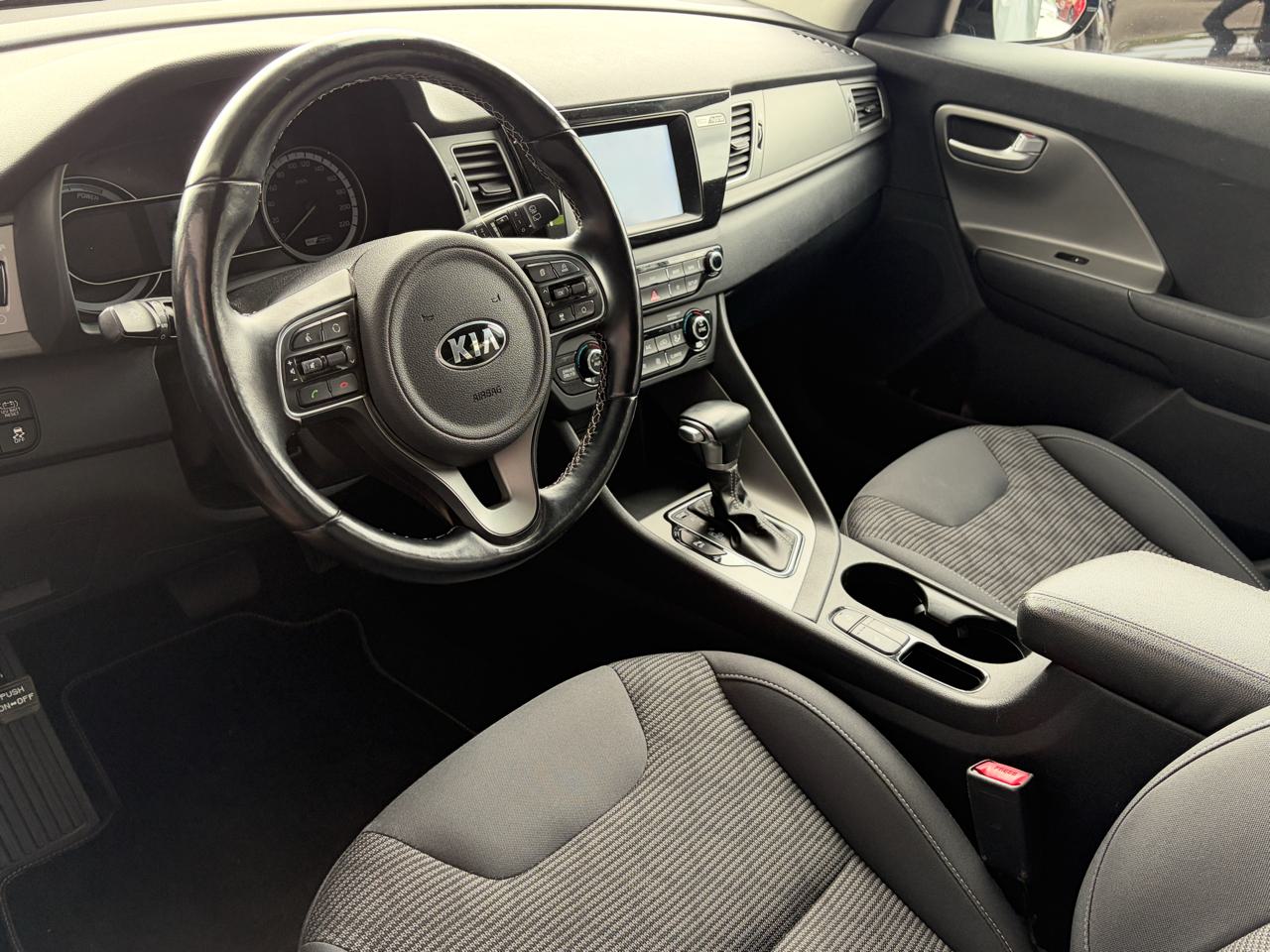 Kia Niro 1.6GDi Hybrid Power 25