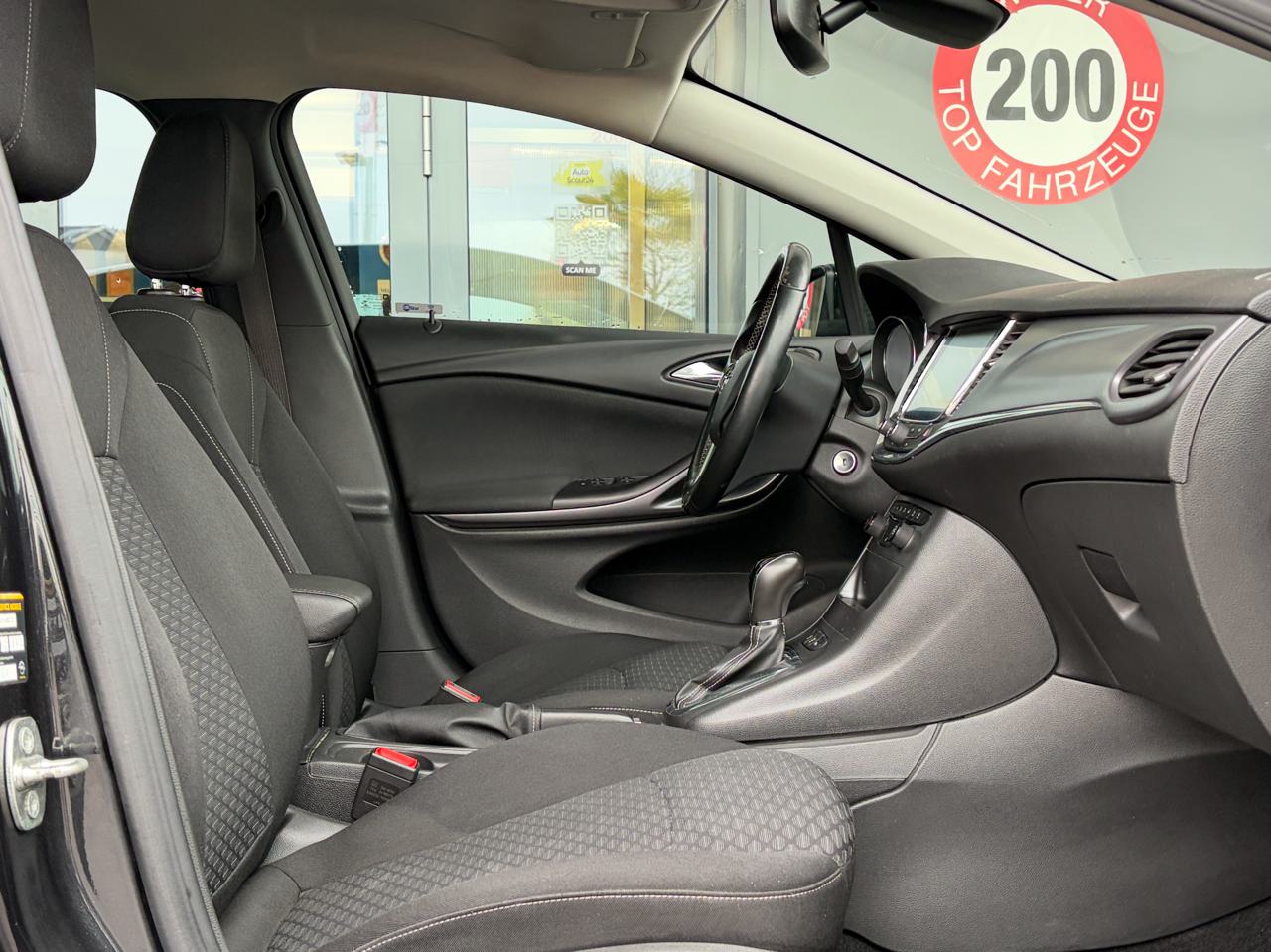 Opel Astra 1.4i Turbo Enjoy