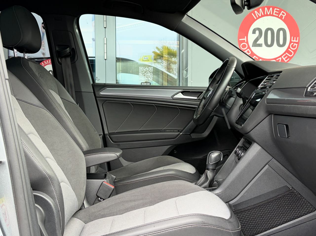 VW Tiguan Allspace 2.0 TSi R-Line 4Motion