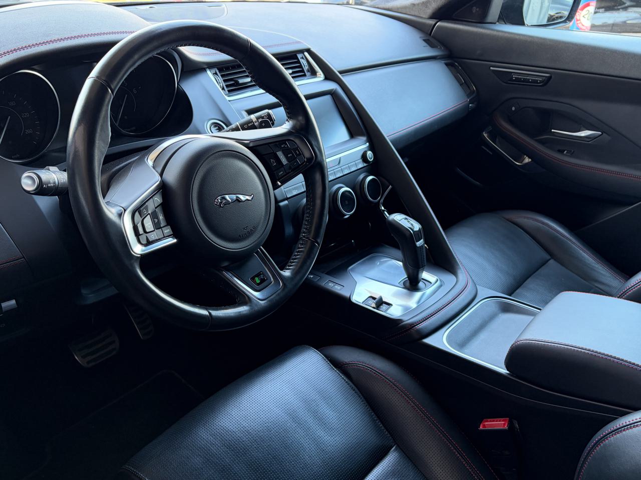 Jaguar E-Pace 2.0 P250 First Edition AWD