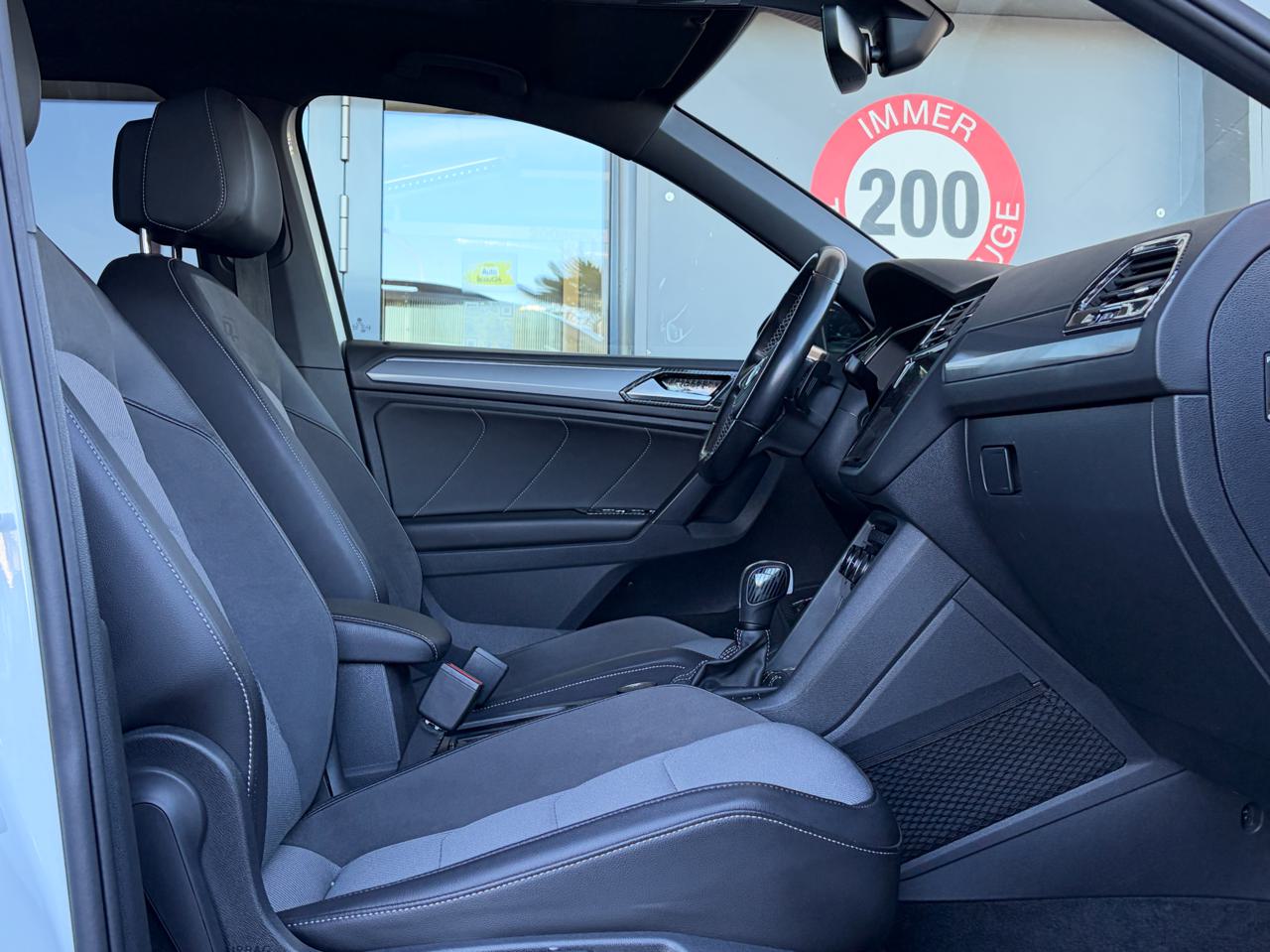 VW Tiguan 2.0 TDi SCR R-Line 4Motion