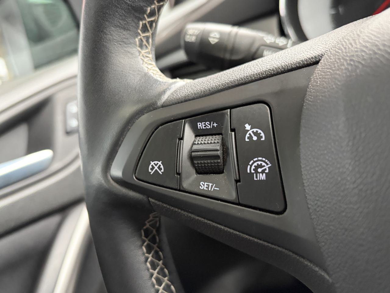 Opel Astra Sports Tourer 1.2i Turbo Edition