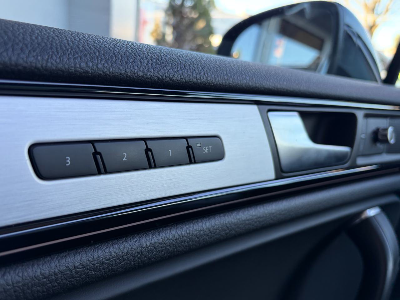 VW Touareg 3.0 TDi BMT *Black Pearl*