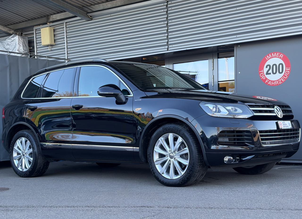 VW Touareg 3.0 TDi BMT *Black Pearl*