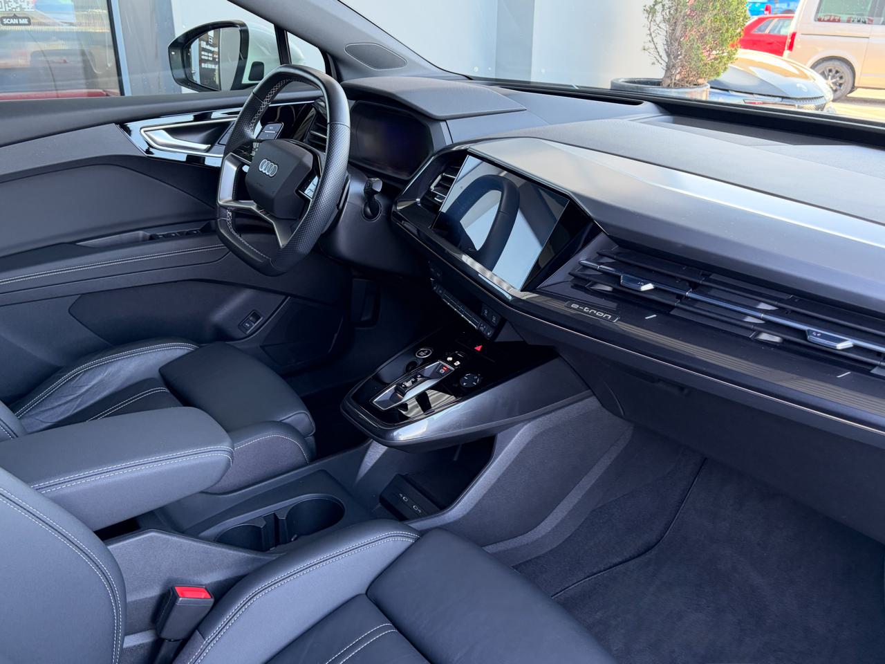 Audi Q4 e-tron 35 S line