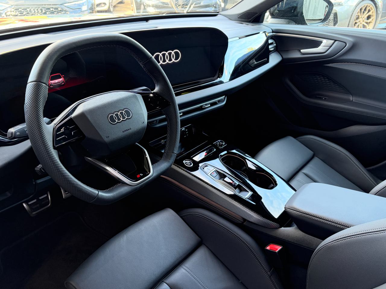 Audi A5 Limousine e-hybrid S line quattro