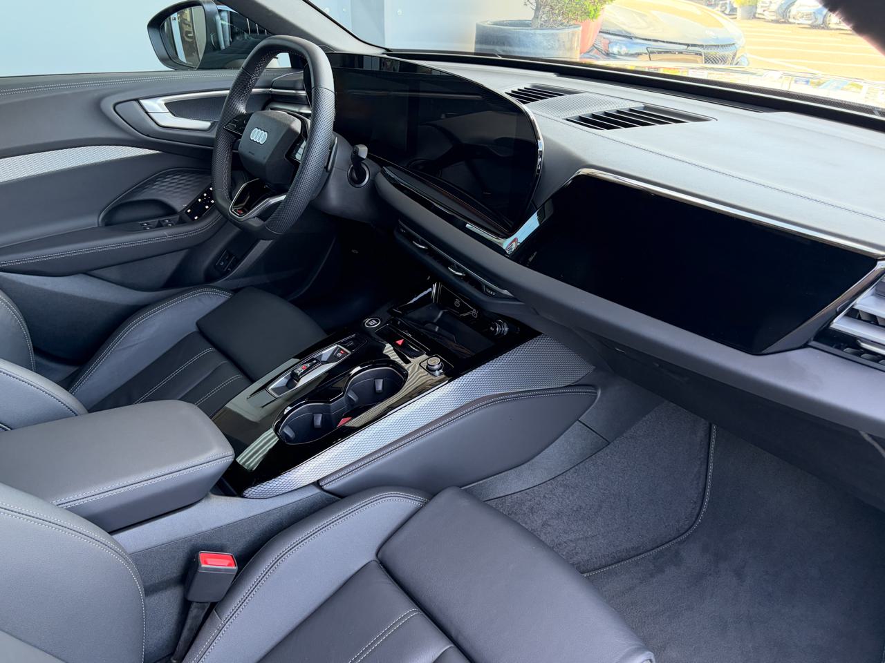 Audi A5 Limousine e-hybrid S line quattro