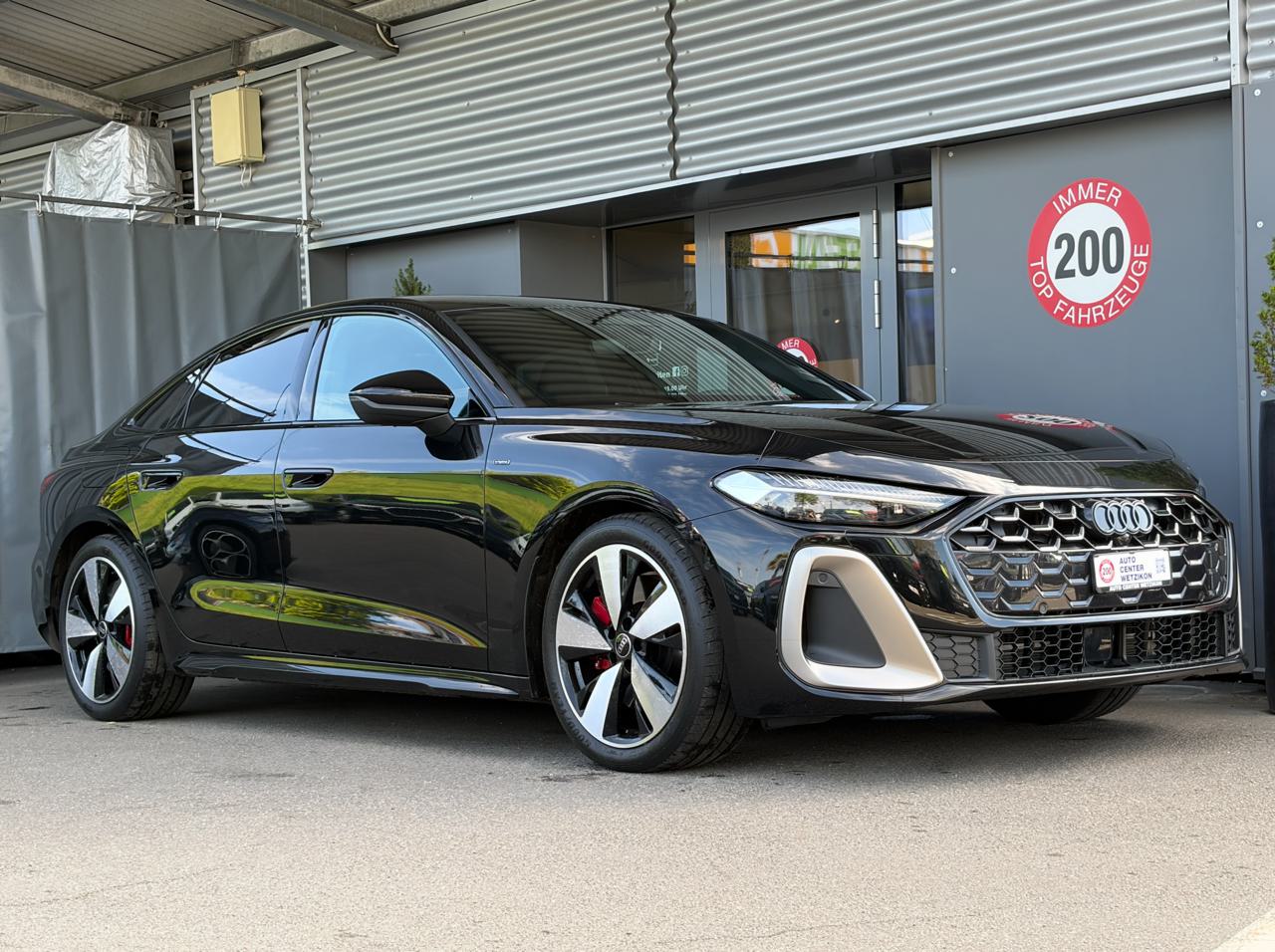 Audi A5 Limousine e-hybrid S line quattro