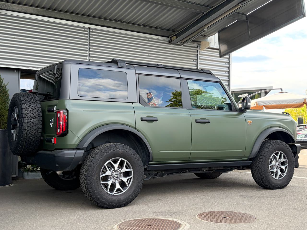 Ford Bronco 2.7 EcoB Badlands e-4WD