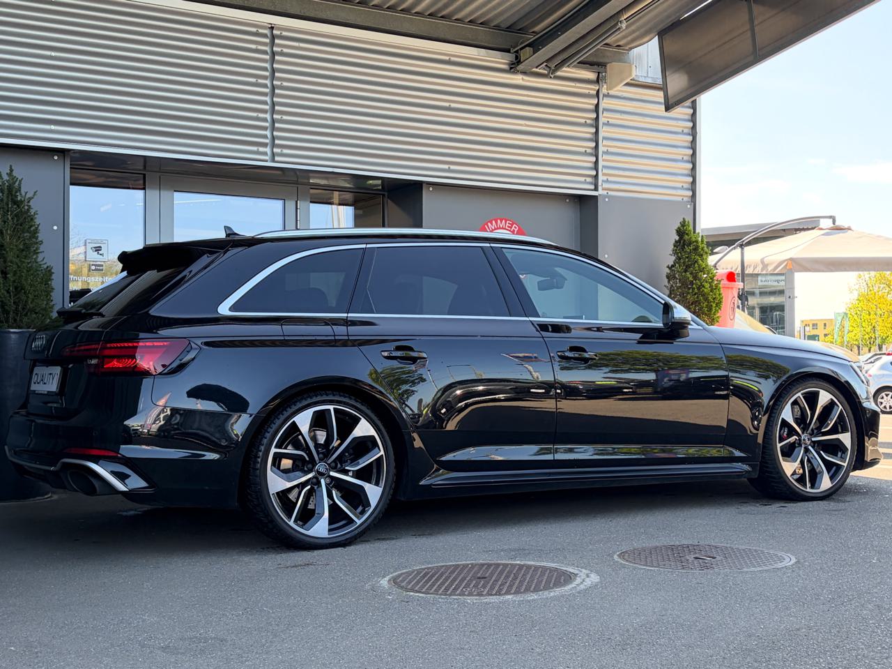 Audi RS4 Avant 2.9 TFSi quattro