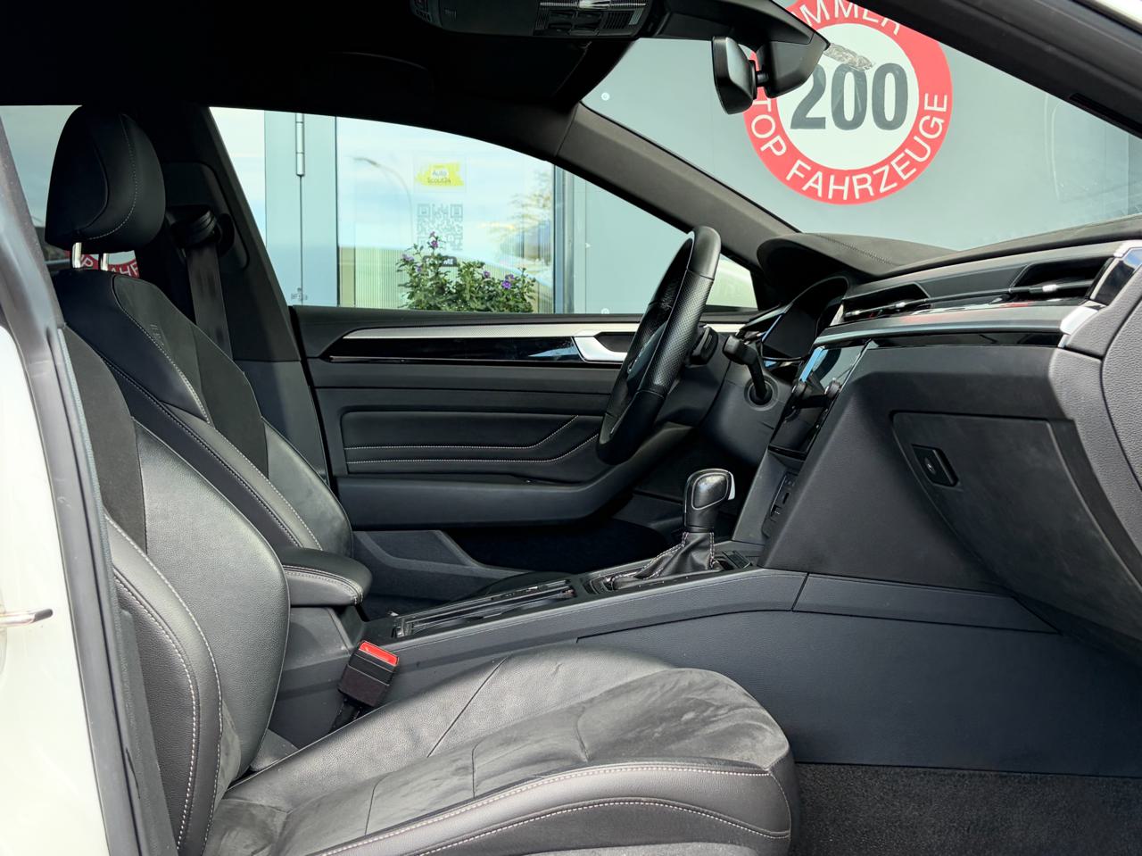 VW Arteon SB 2.0 TSi R-Line