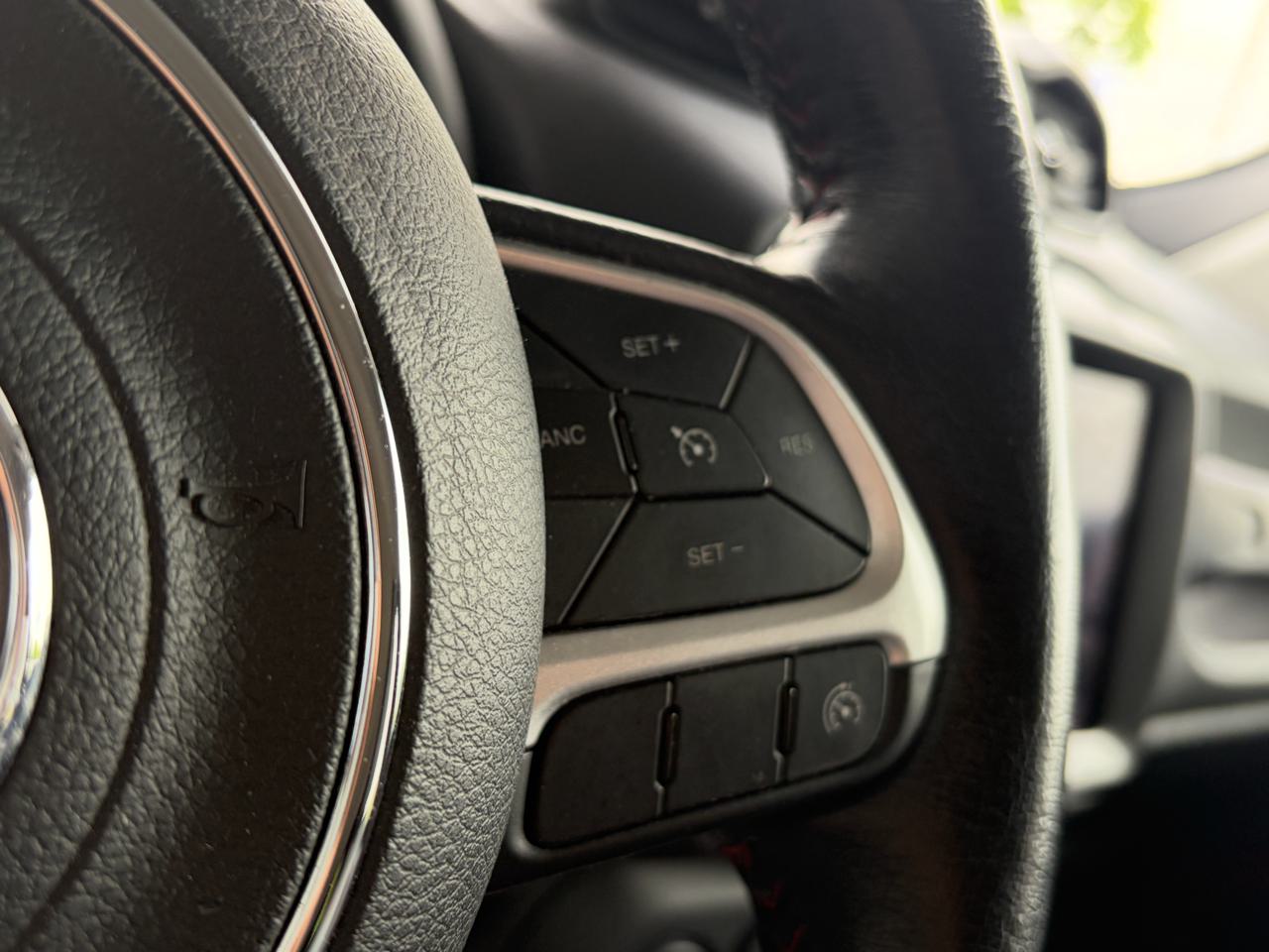 Jeep Renegade 2.0 MJ Trailhawk AWD + Low Range 
