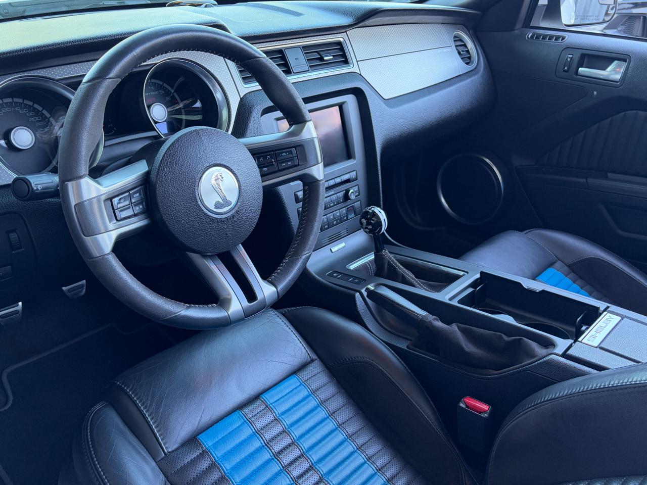Ford Mustang Shelby GT 500 SVT