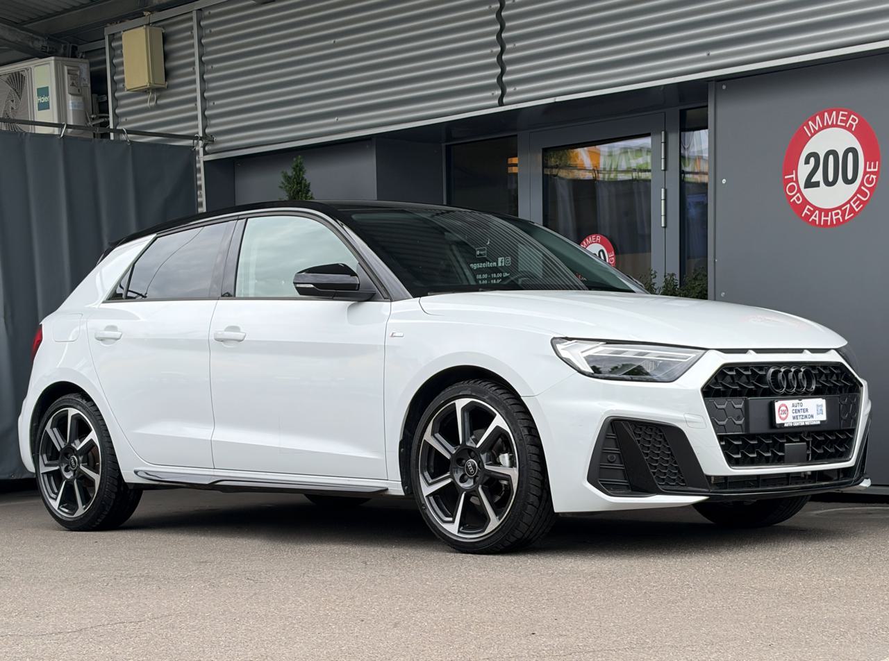 Audi A1 Sportback 30 TFSi S Line *Black Edition*