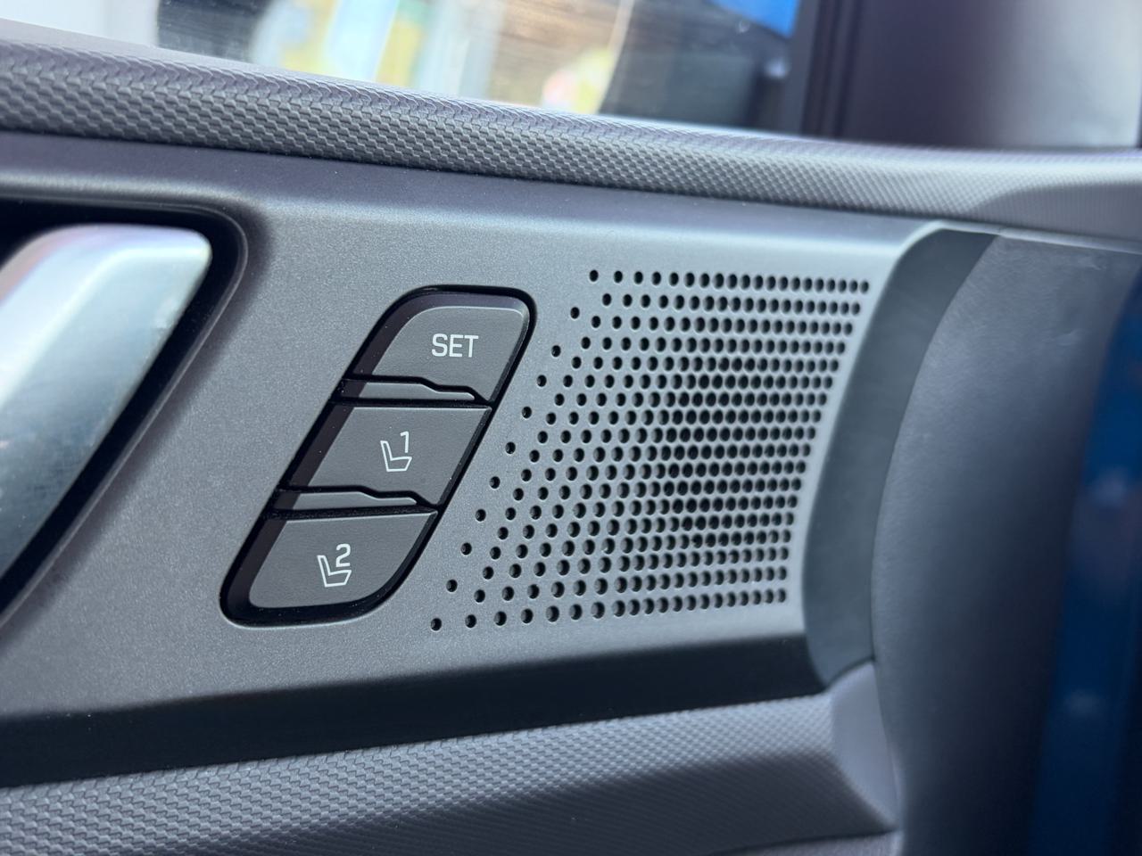 Hyundai Ioniq 1.6 GDi Plug-In Hybrid *EXklusiv*