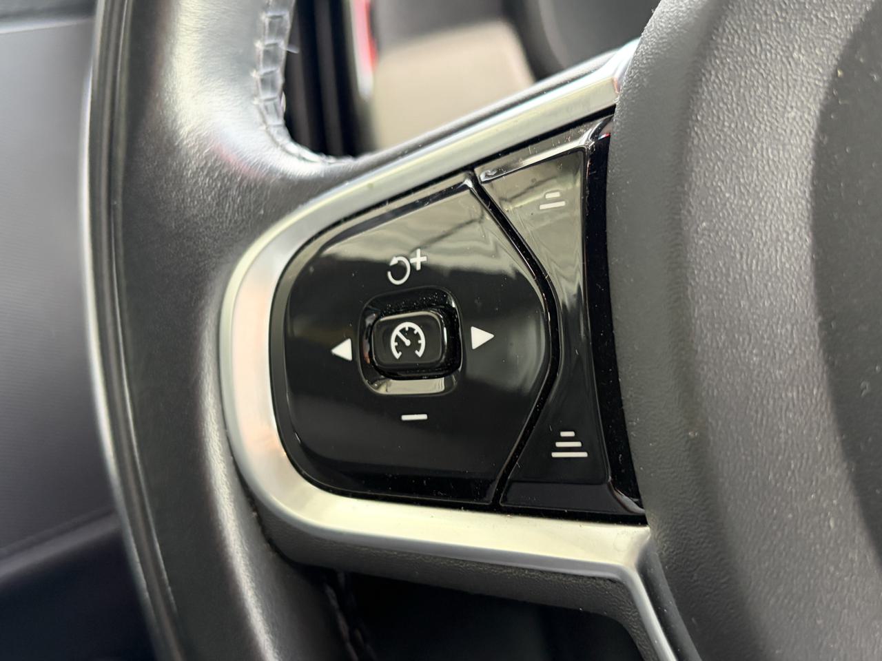 Volvo V90 B4 Diesel Mild-Hybrid Momentum AWD