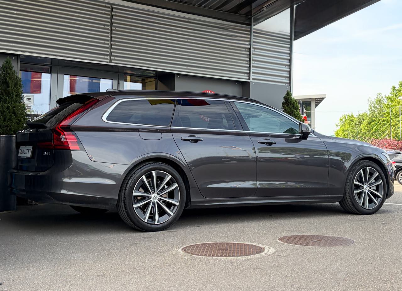 Volvo V90 B4 Diesel Mild-Hybrid Momentum AWD