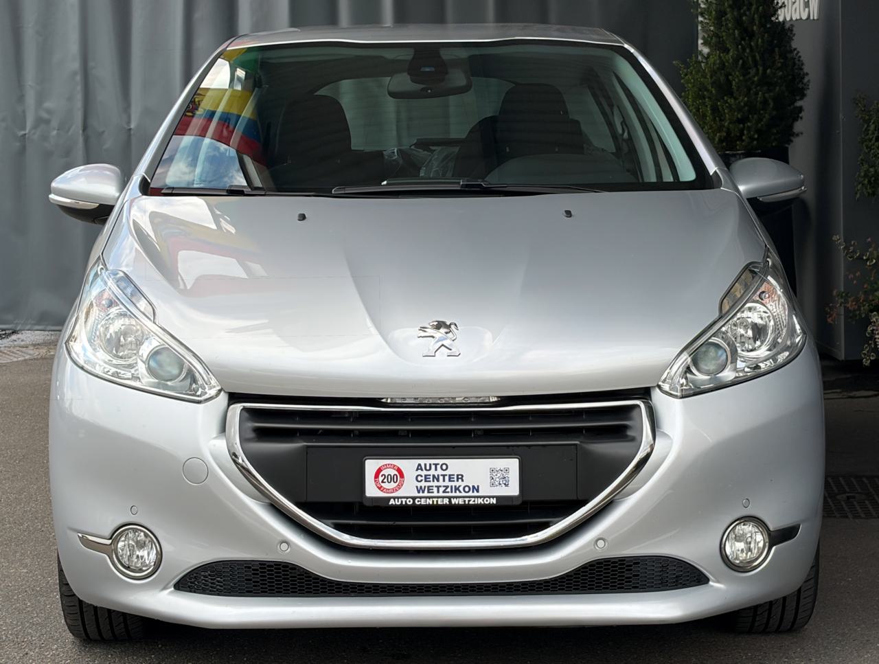 Peugeot 208 1.6 VTI Allure