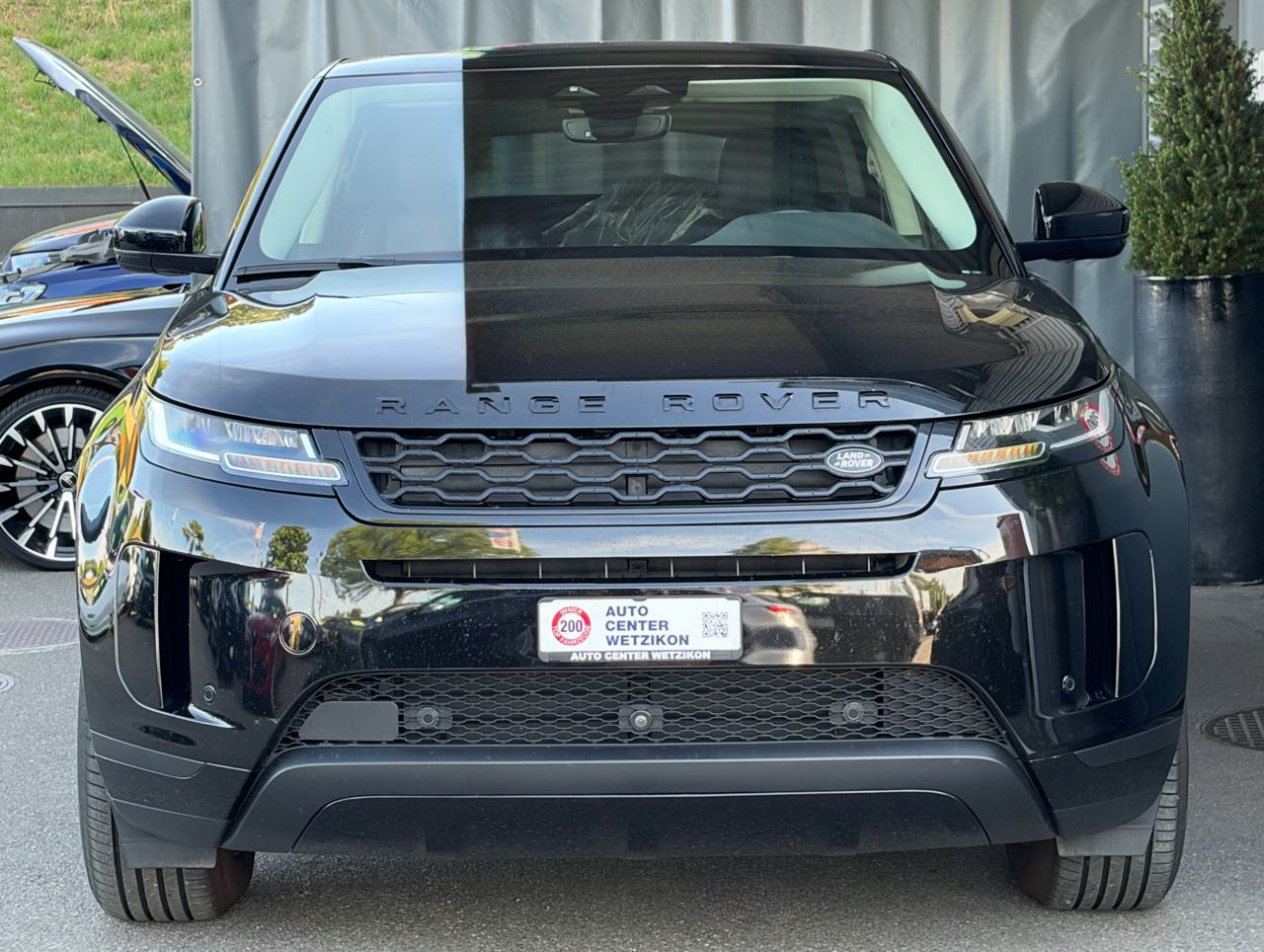 Land-Rover Range Rover Evoque P200 MHEV S