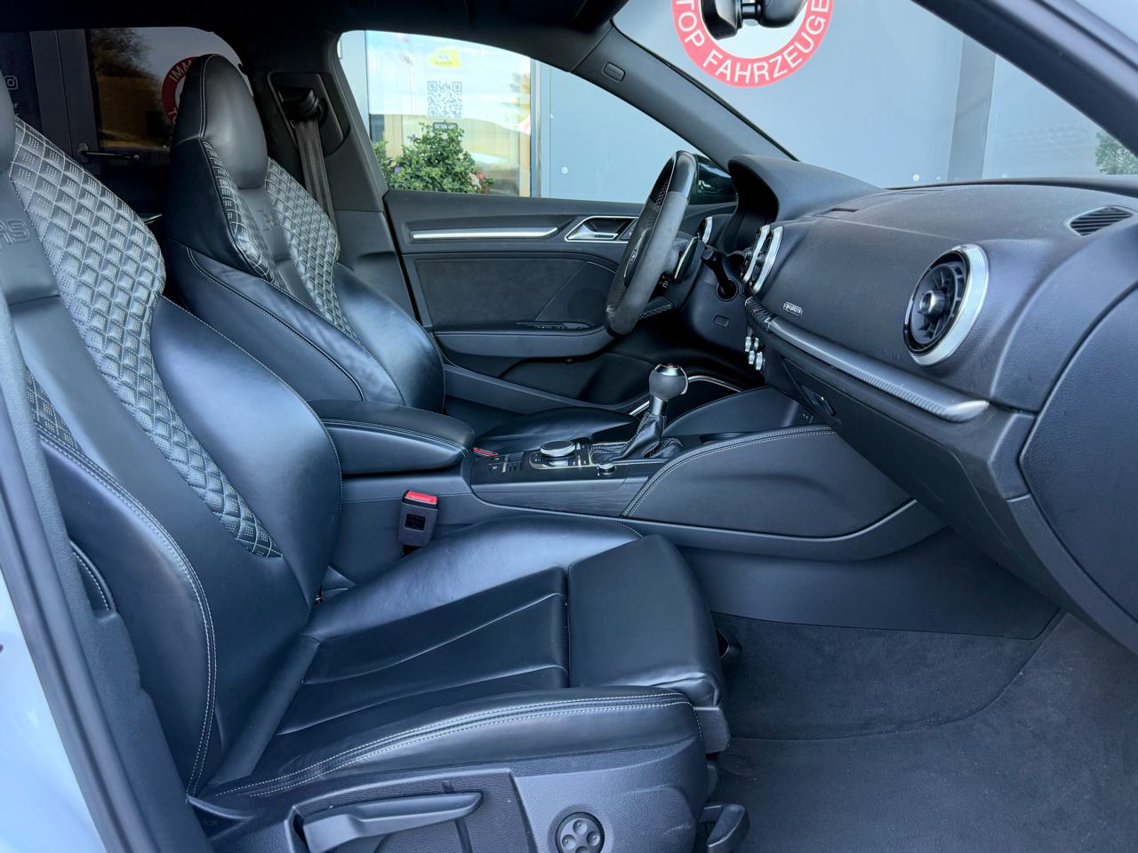 Audi RS3 Sportback 2.5 TSi quattro