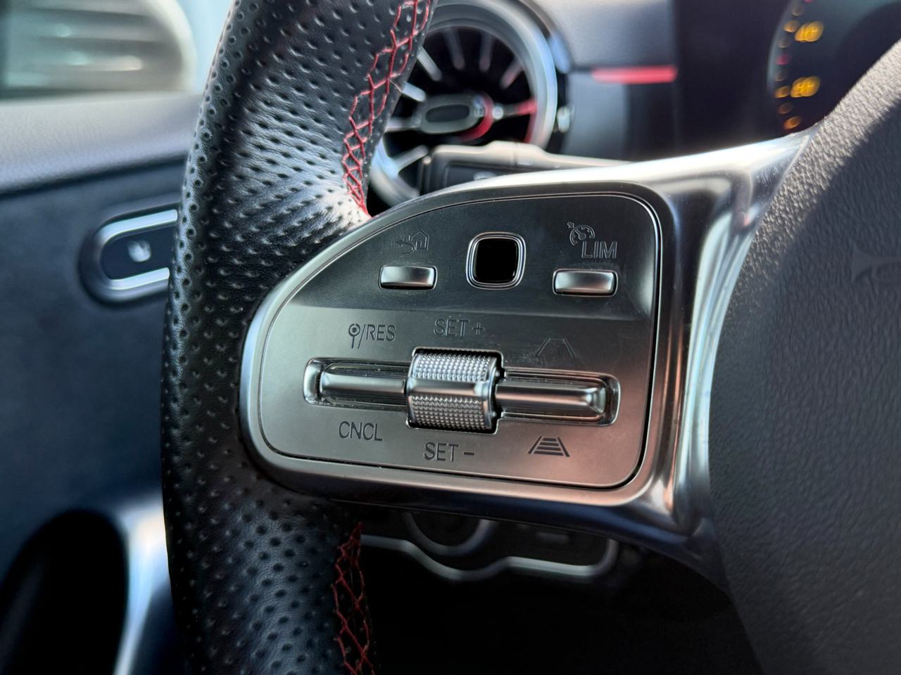 Mercedes A 200 AMG Line