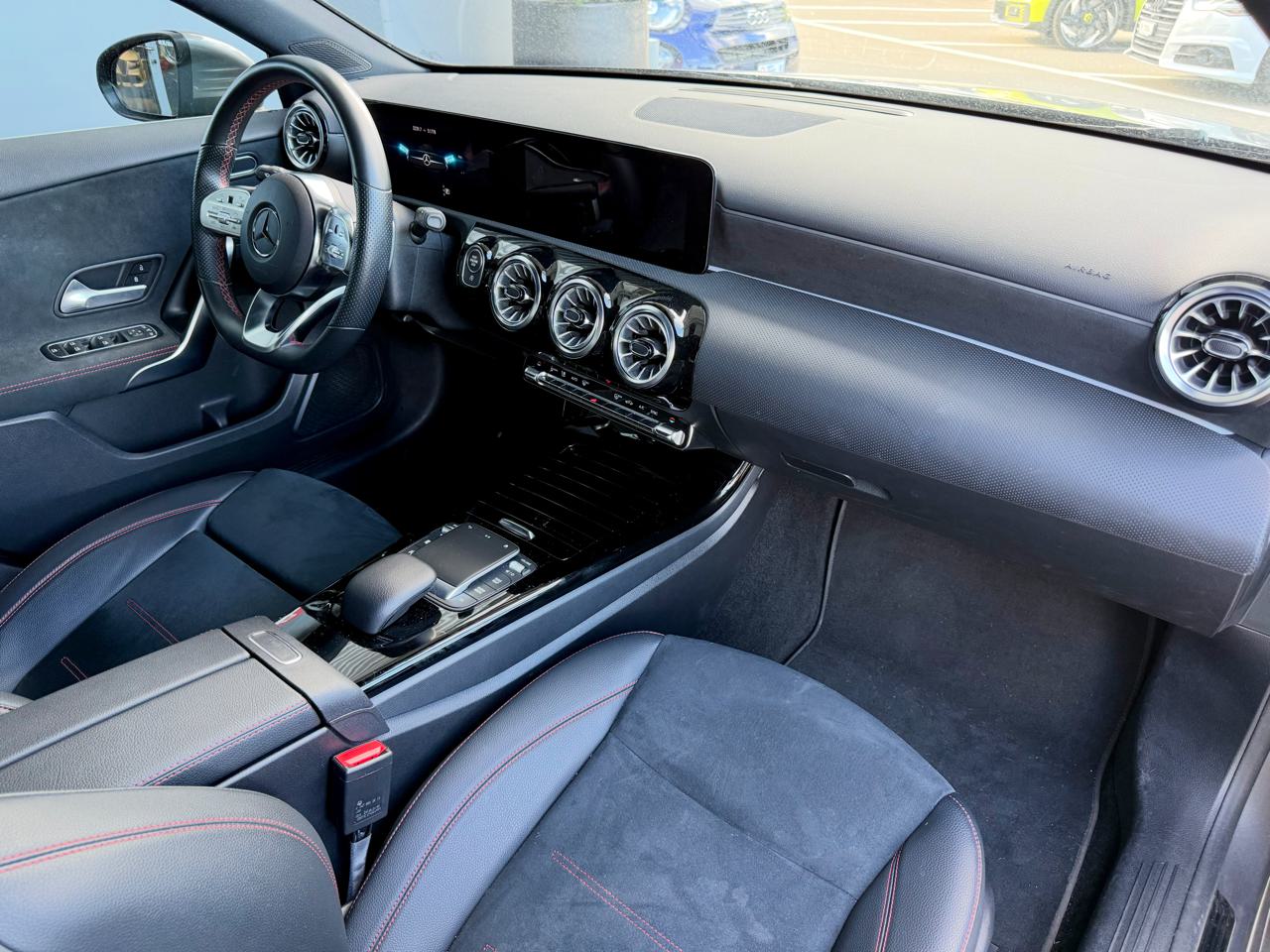 Mercedes A 200 AMG Line
