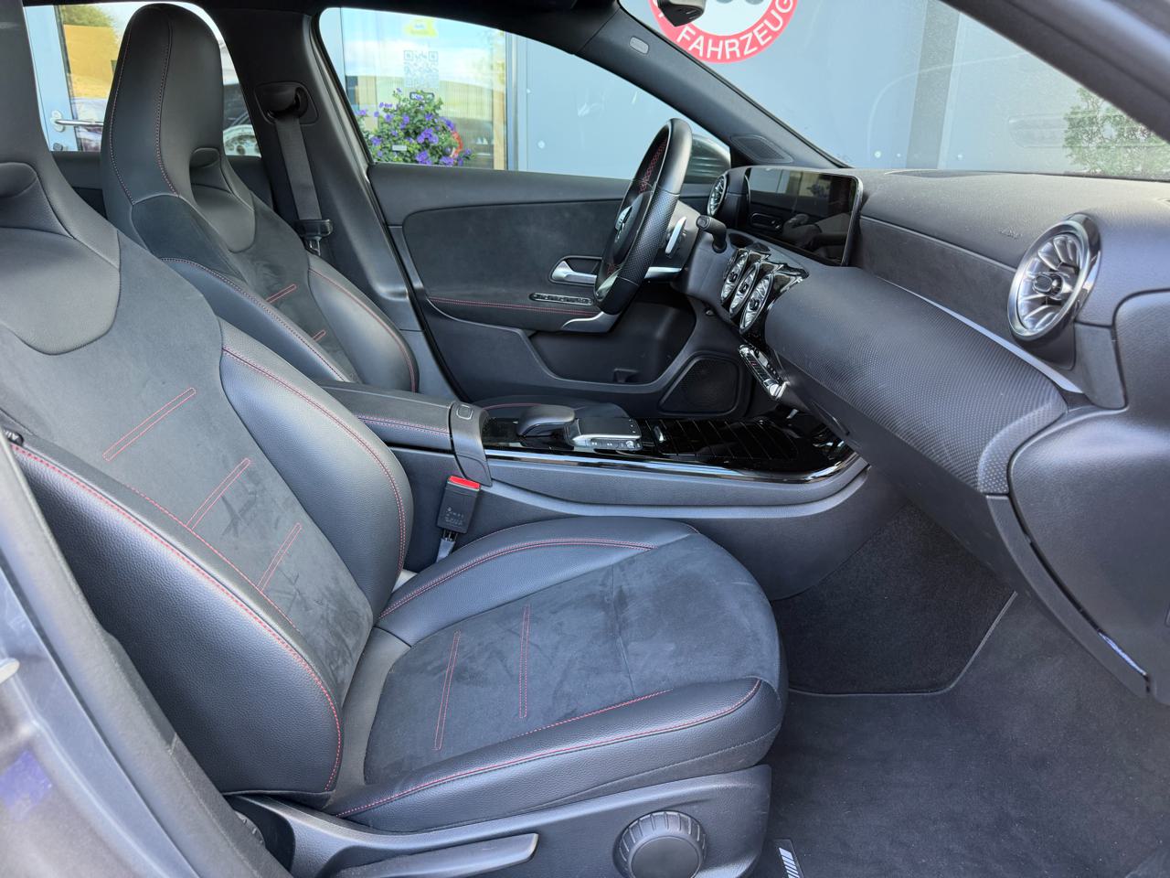 Mercedes A 200 AMG Line